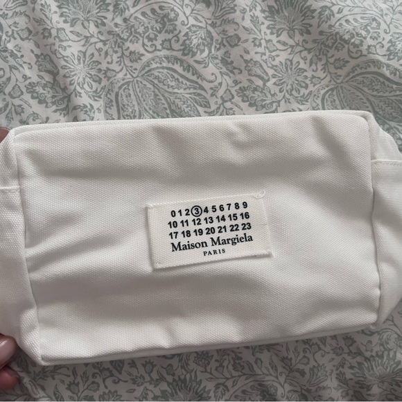MAISON MARGIELA  Maison Martin Margiela Cream Pouch
